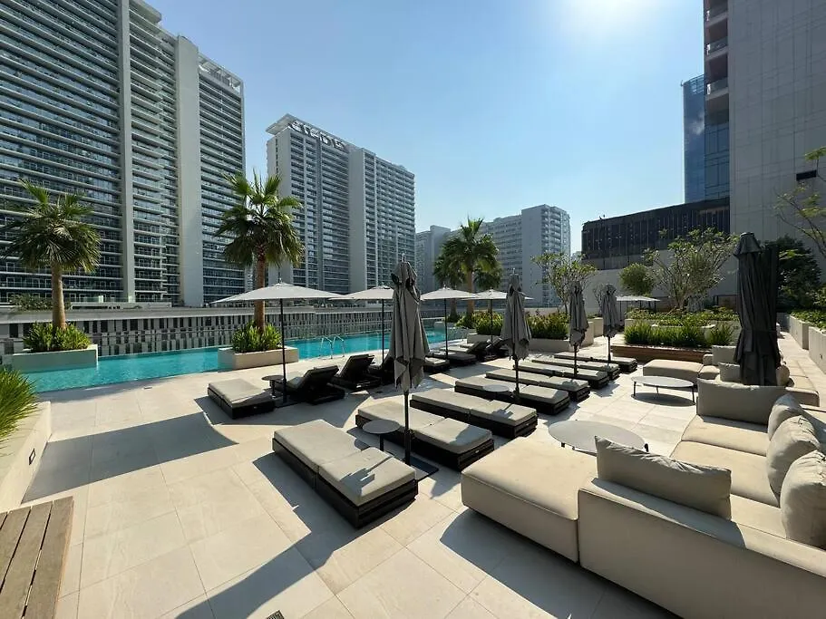 Luxury Living Studio In The Heart Of Business Bay Dubaj